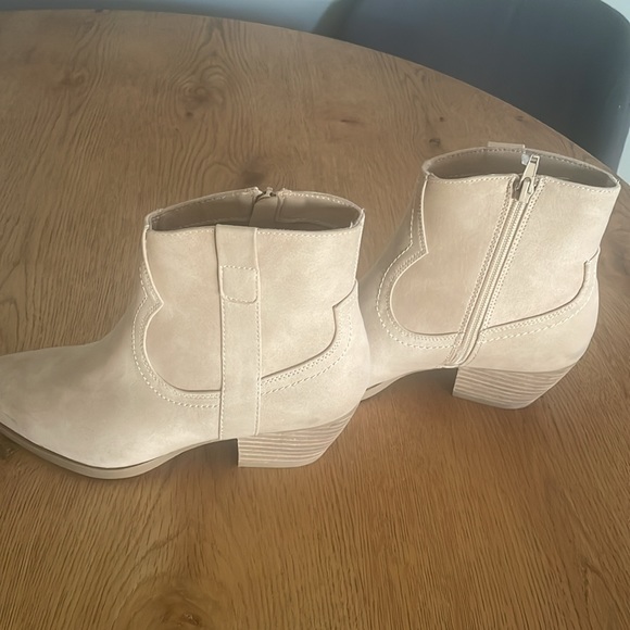 DV western booties - Picture 2 of 9